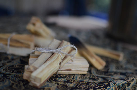 Palo Santo zum räuchern aus Peru